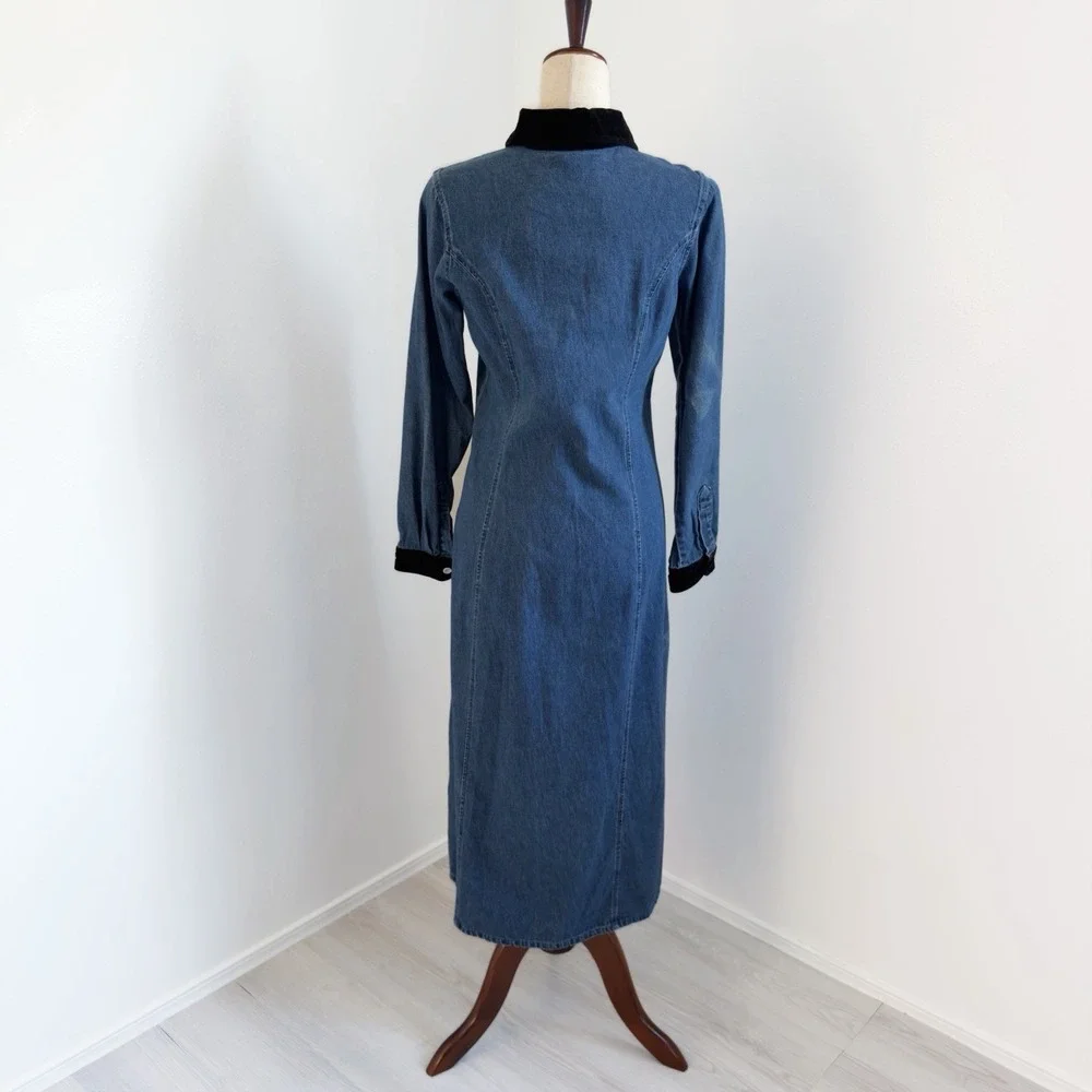 VTG Sophia Rose Denim Dress Size 8 Velvet Trim Blue Embroidered Coffee Friends